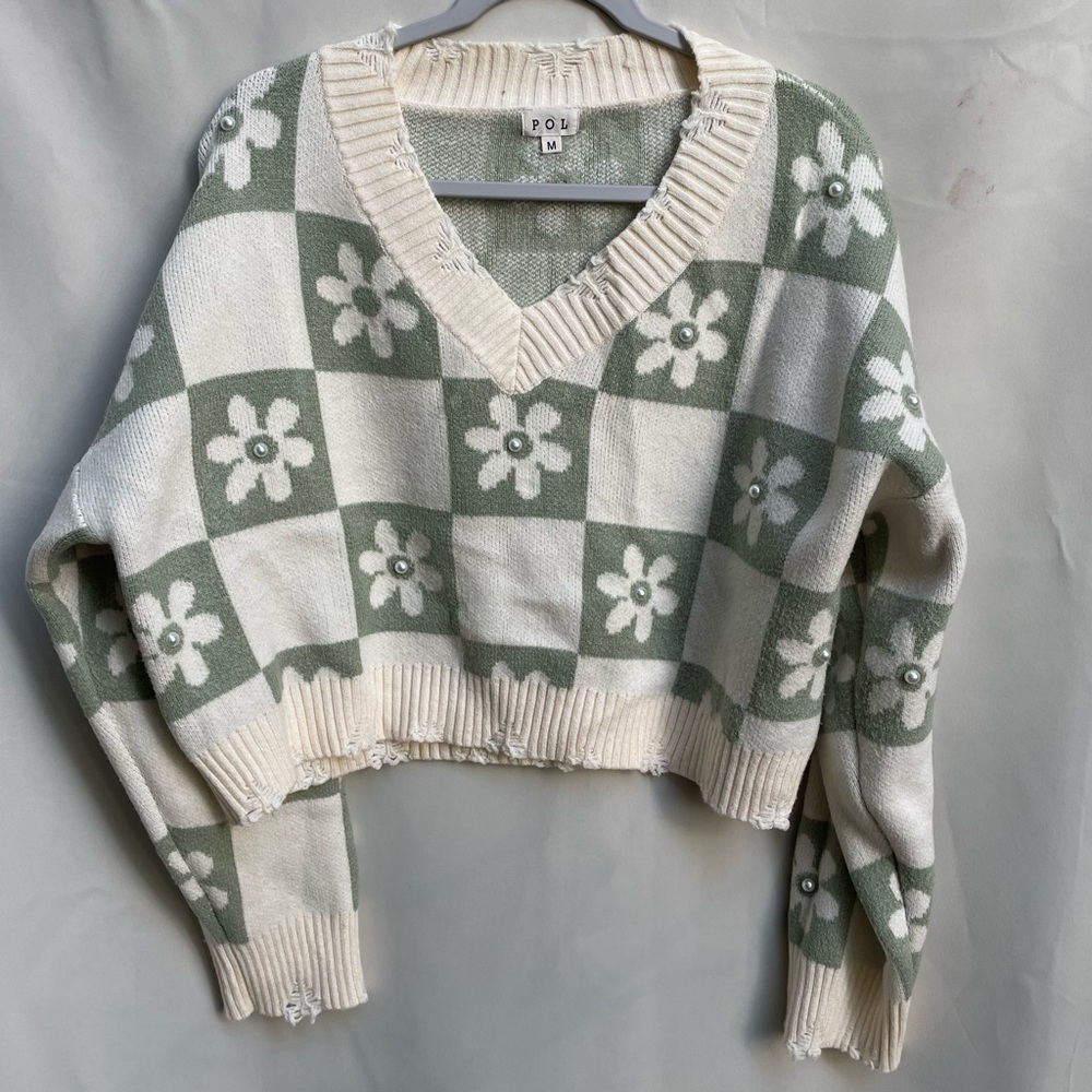 POL Green Daisy Flower Beaded Distressed Sweater medium